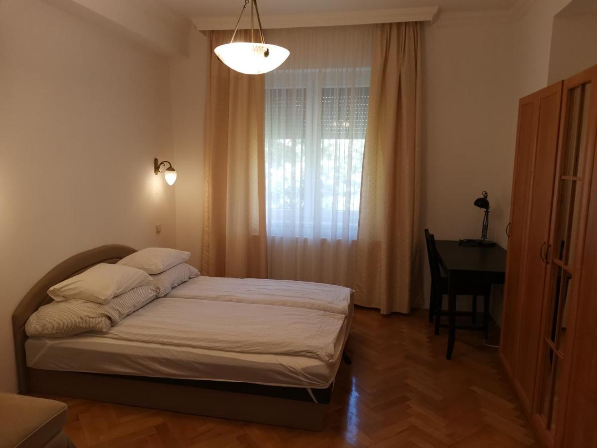 Sugár apartman Debrecen Esterno foto